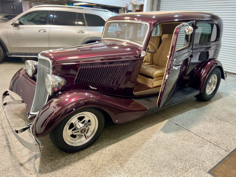 1934 Ford Coupe (before tinting)